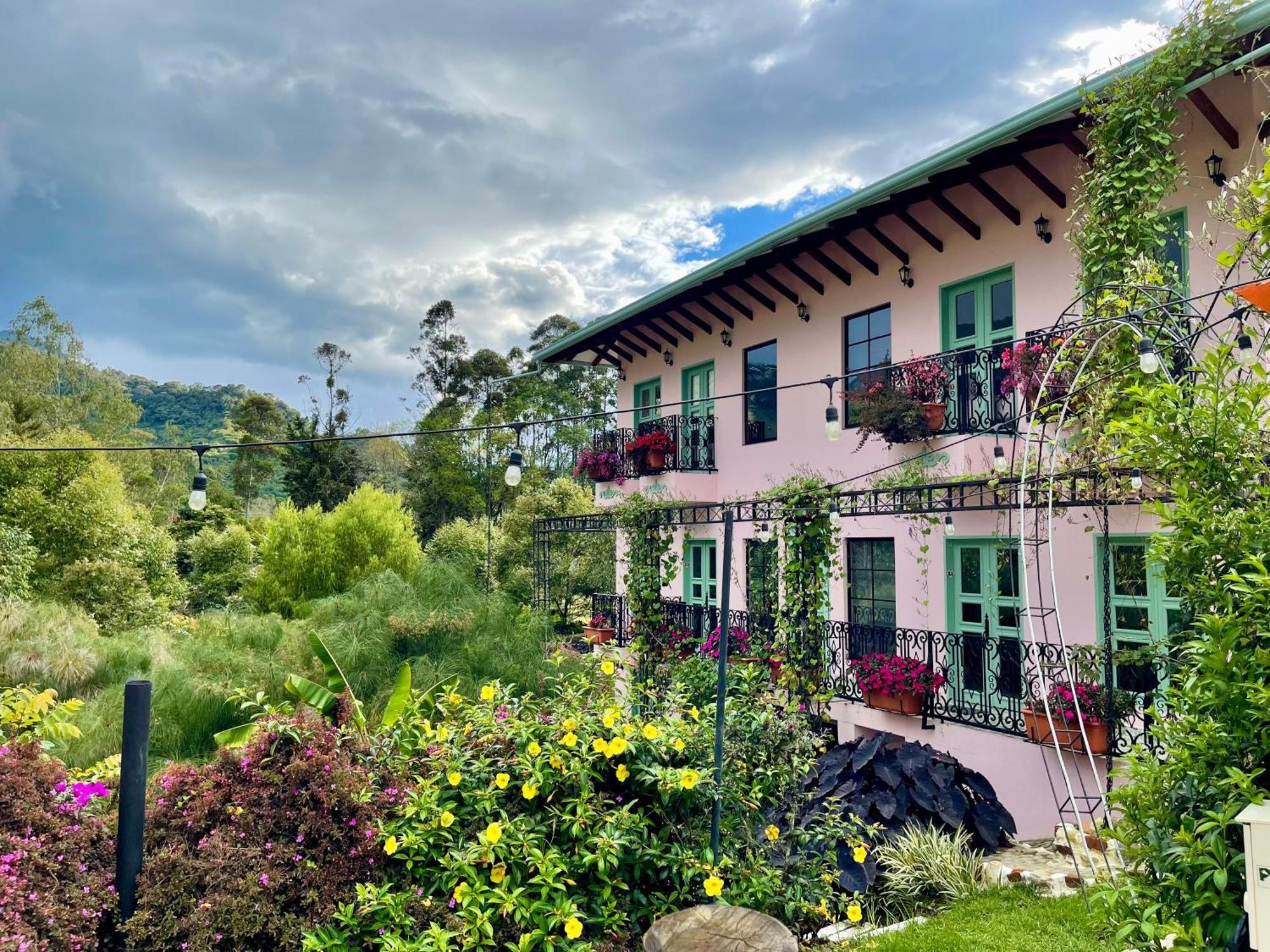 Hotel Lago Valdivia 贾丁 外观 照片