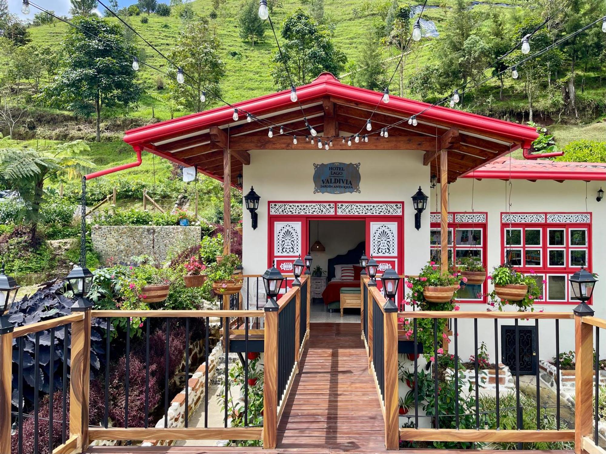 Hotel Lago Valdivia 贾丁 外观 照片