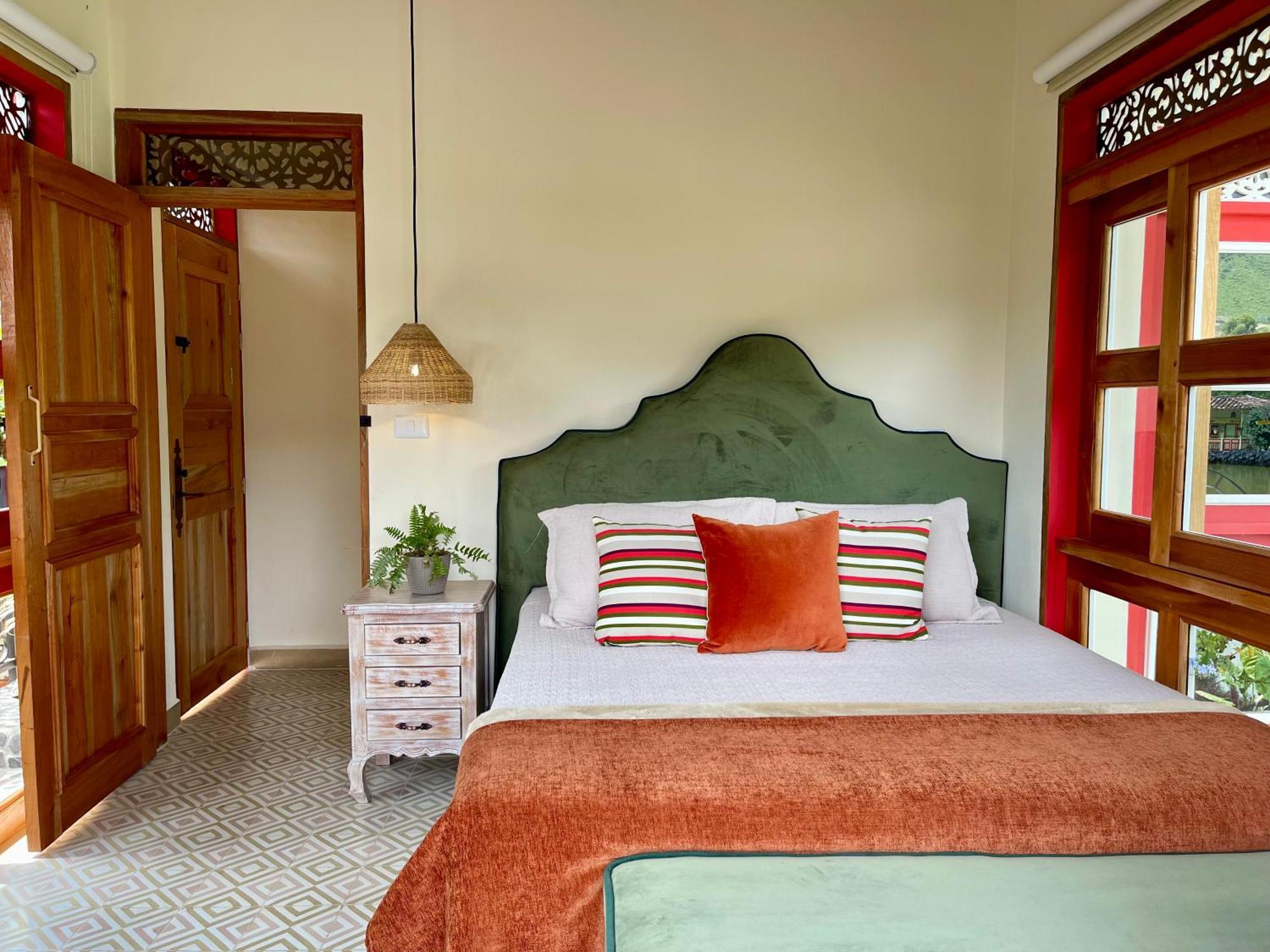 Hotel Lago Valdivia 贾丁 外观 照片