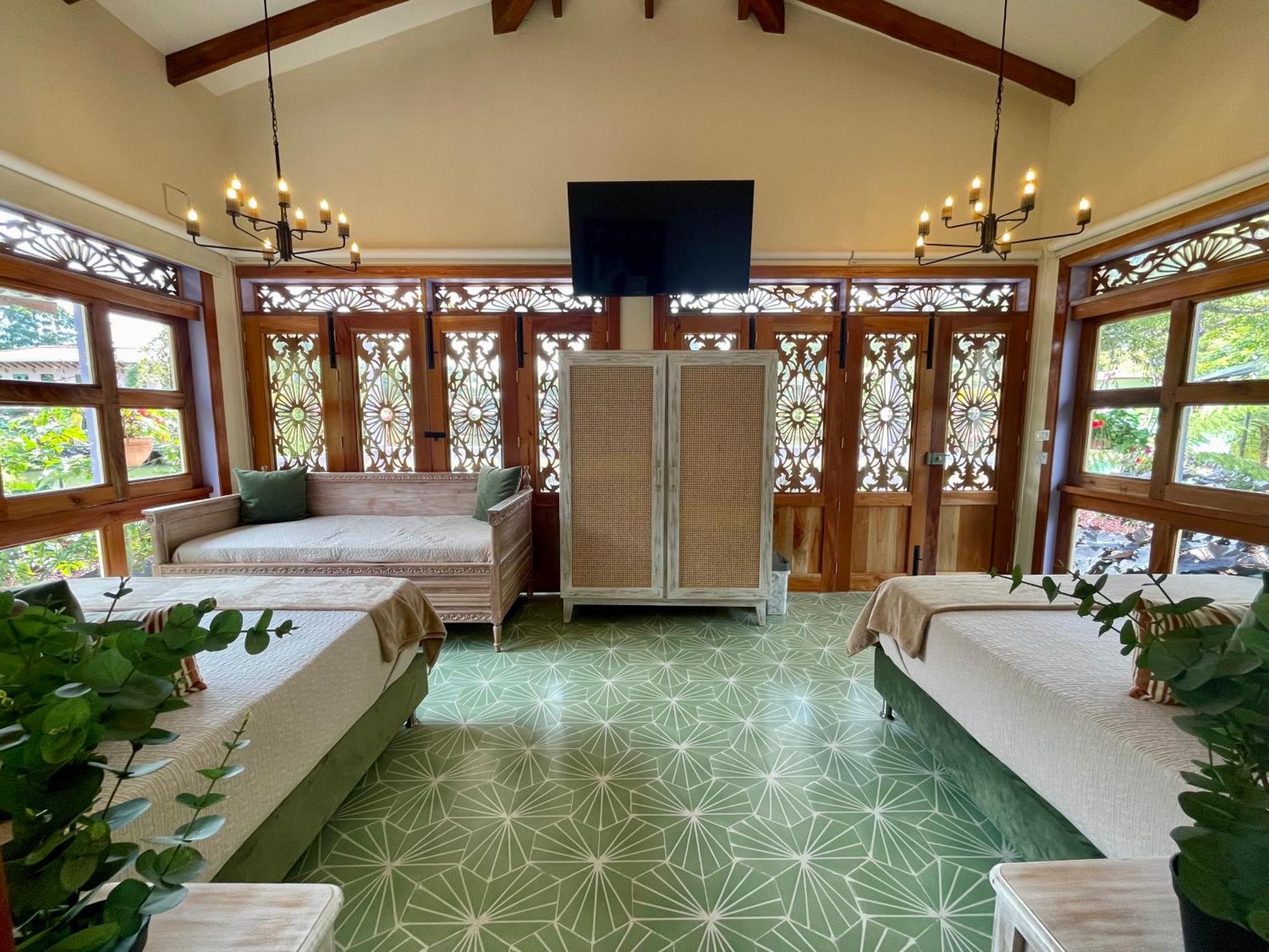 Hotel Lago Valdivia 贾丁 外观 照片