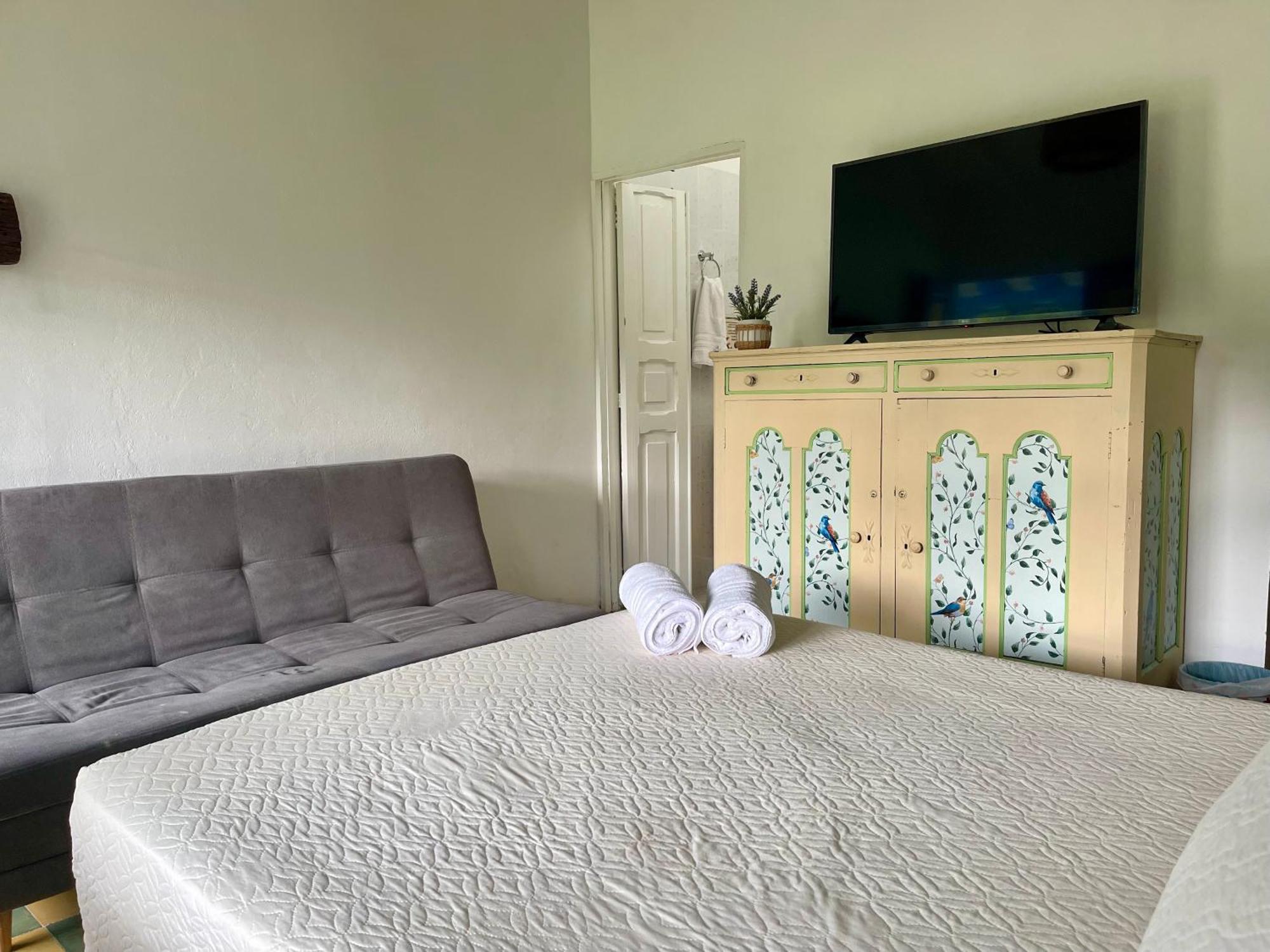 Hotel Lago Valdivia 贾丁 外观 照片