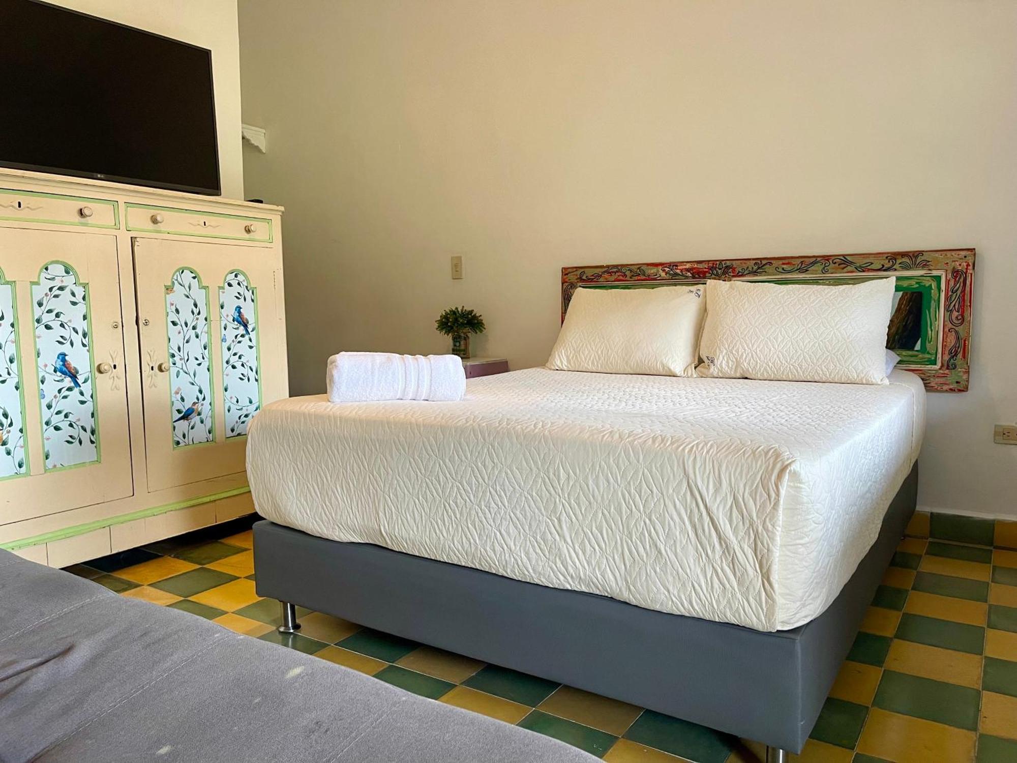 Hotel Lago Valdivia 贾丁 外观 照片